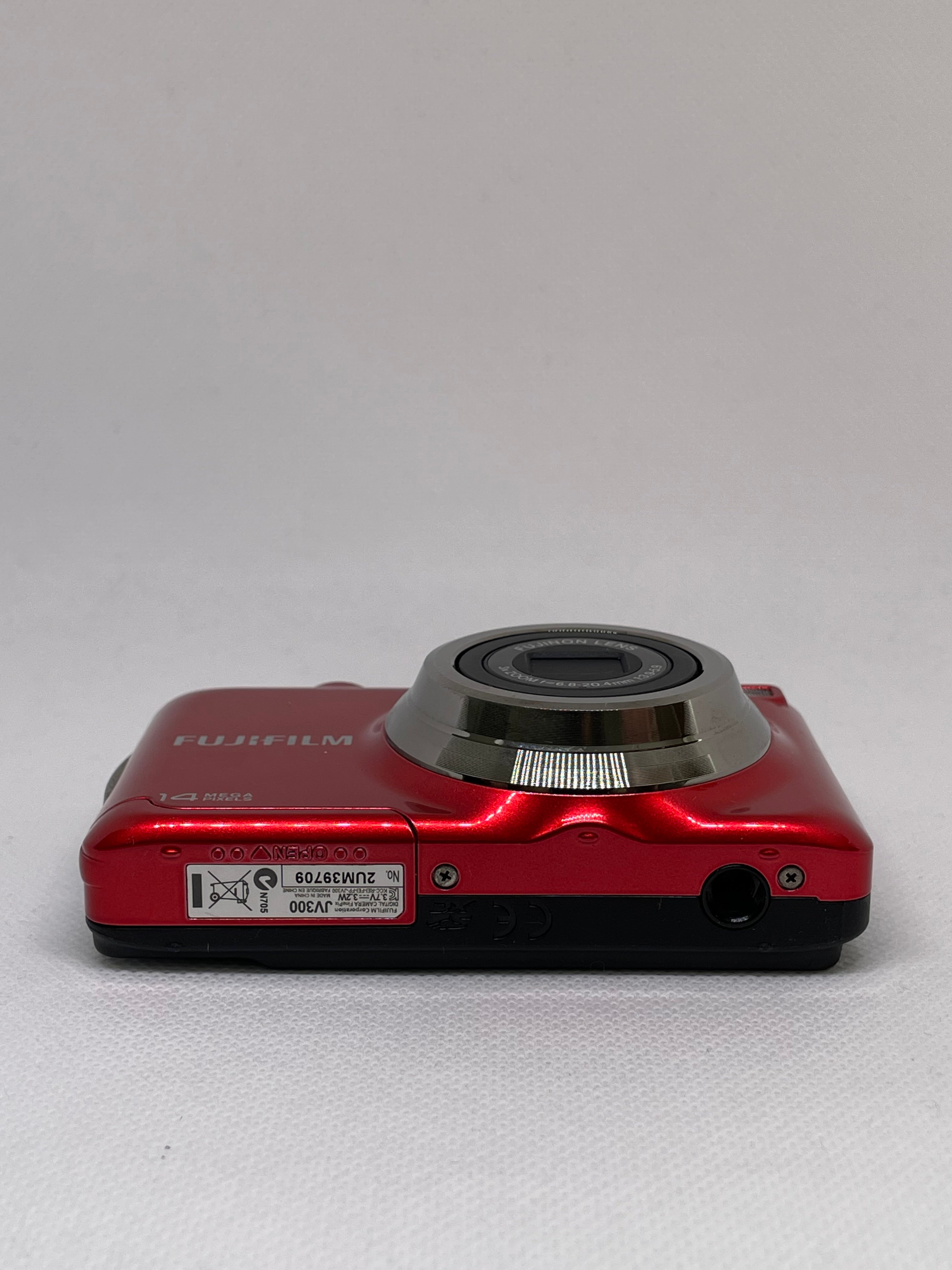 Fujifilm finepix JV300 rouge #2
